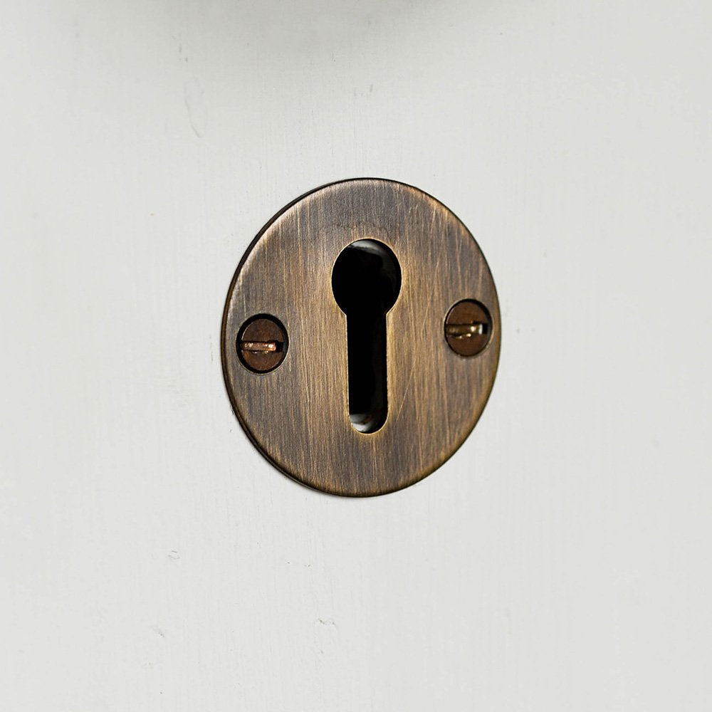 Keyhole cover - Antique Brass Escutcheon - Round escutcheon