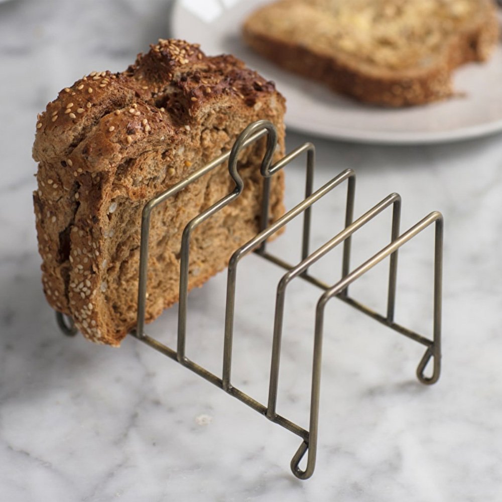 6 slot toast rack with handle in antique brass finish
