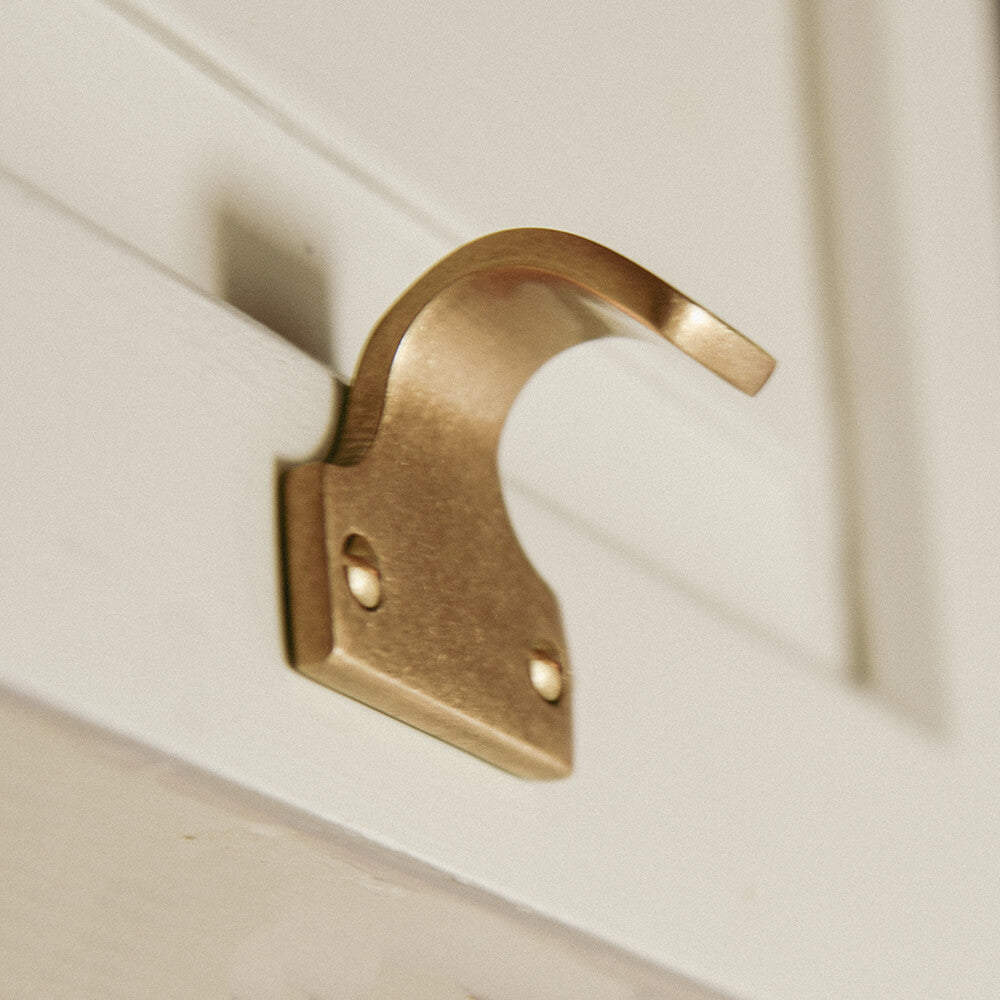 Sash window lift - Sash lift - Window pull - Brass sash lift