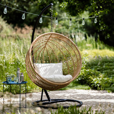 Hanging-Nest-Chair-in-a-garden