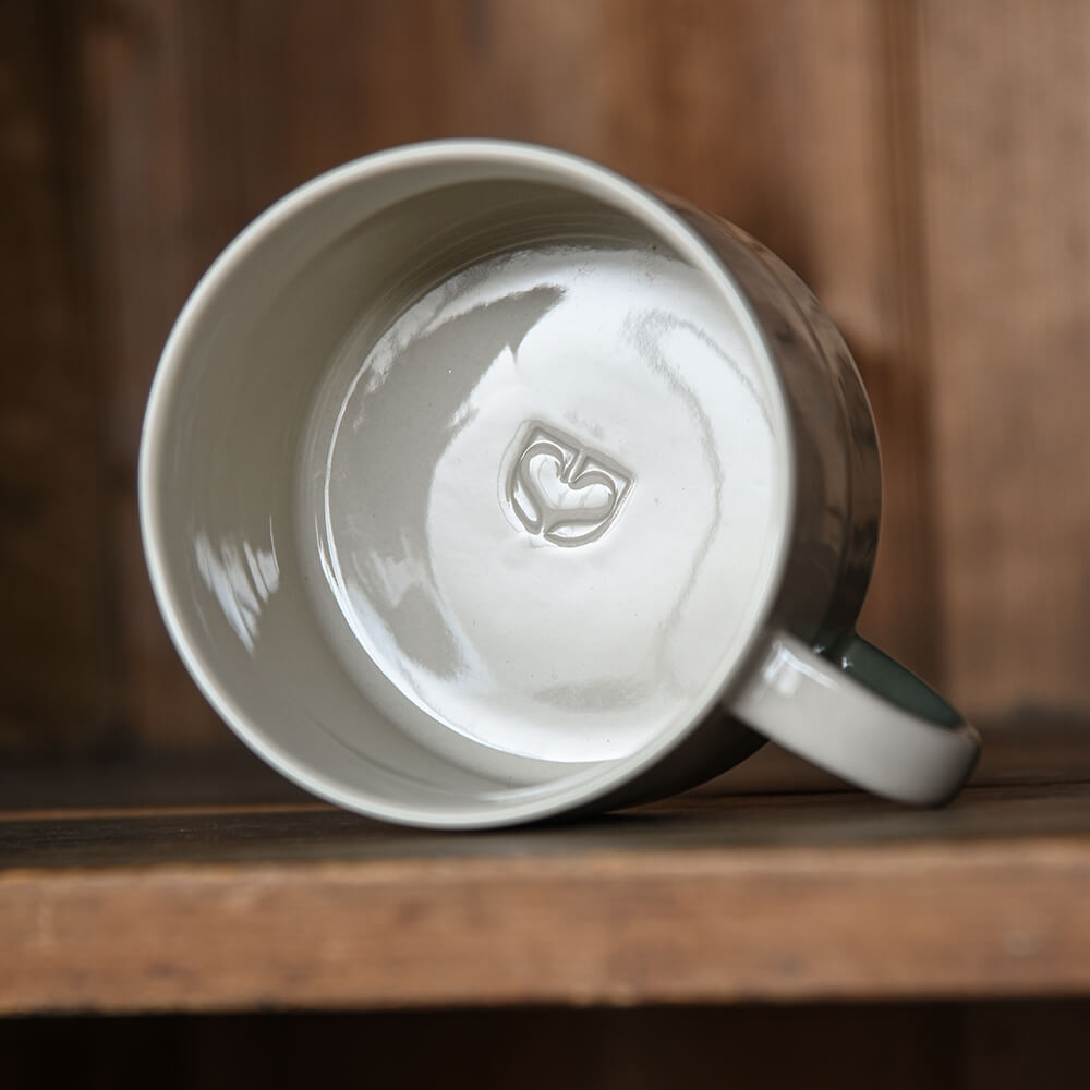 Mug base showing the Kindred motif