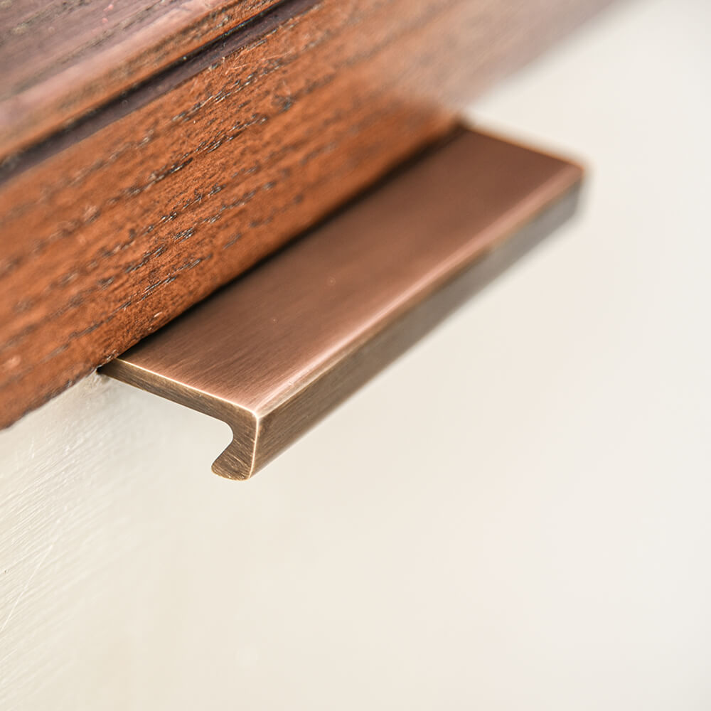 Edge pull handle - Cabinet edge pull - Brass edge pull
