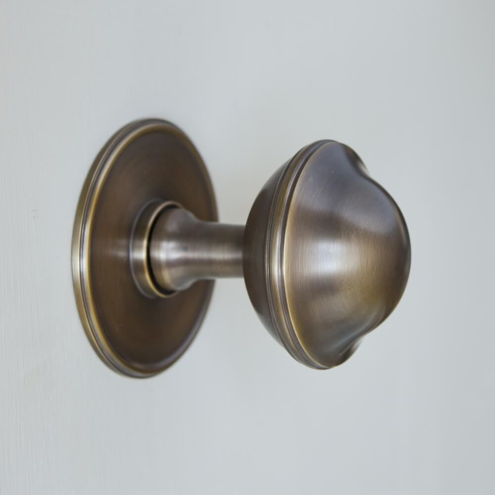 Light Antique Brass Large Round Door Pull