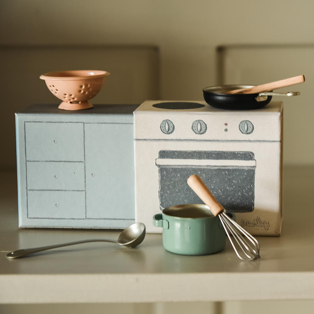 Maileg Cooking Set In Matchbox style box