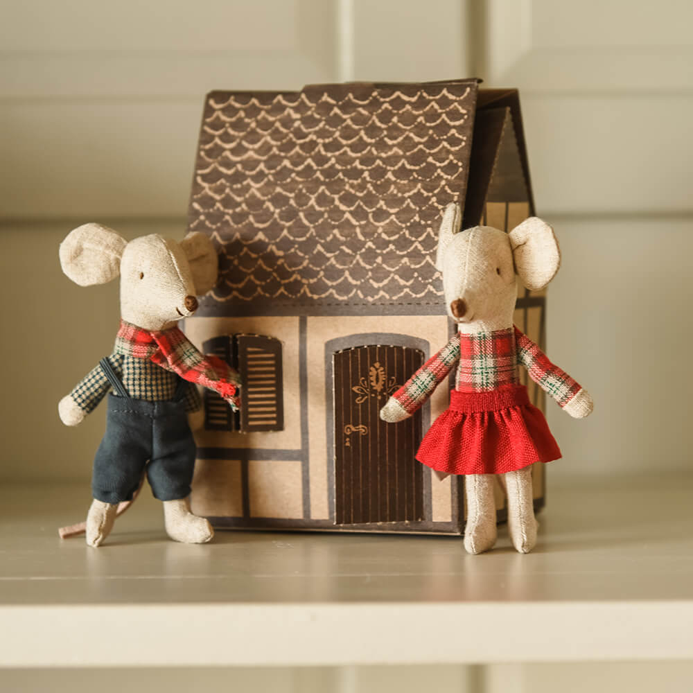 two toy fabric mouse in winter clothes with a little cardboard house box
