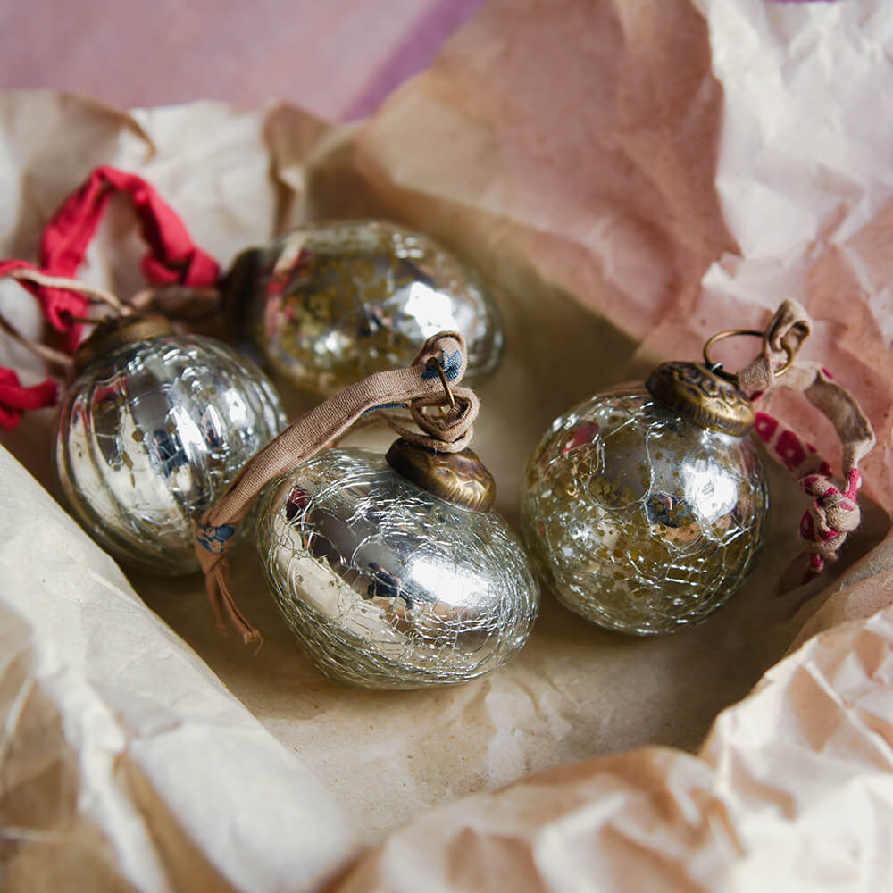 Silver Crackle Glass Baubles with recycled ribbons to hang - Set of 4 in tissue paper