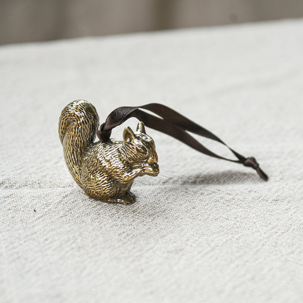 Squirrel decoration with ribbon