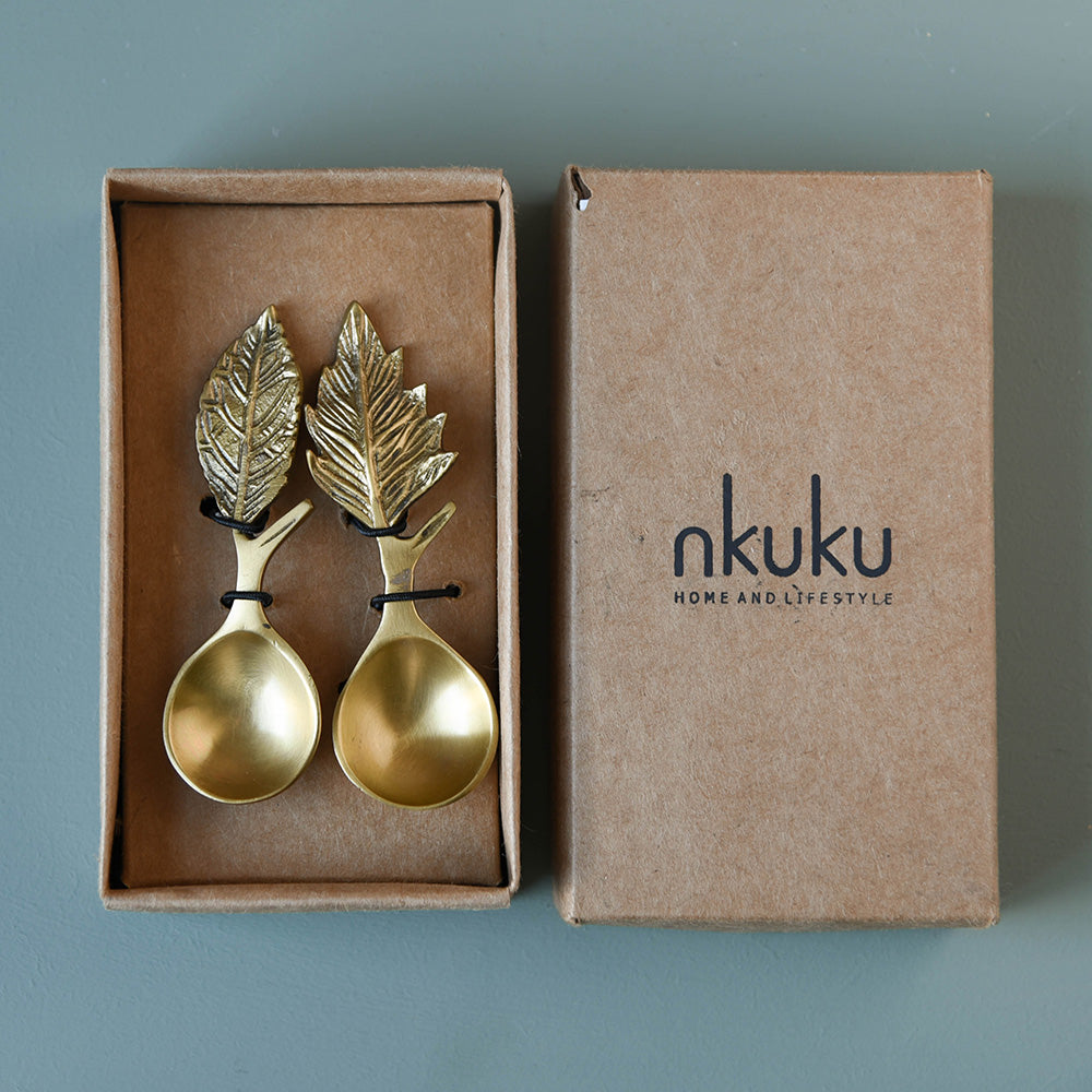 Two leaf shaped spoon in box
