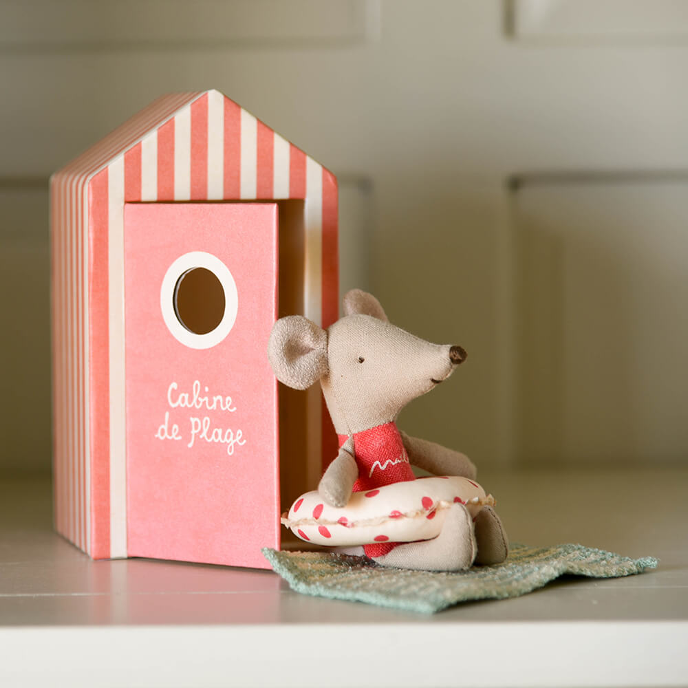 Beach hut containg little mouse toy with rubber ring and beach towel - Maileg