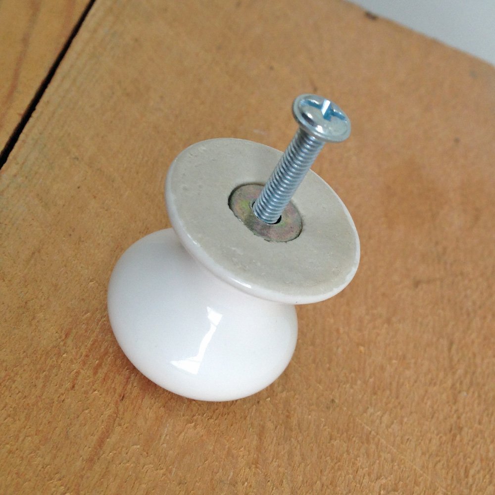 Back of Classic White Ceramic Cabinet Knob with Screw