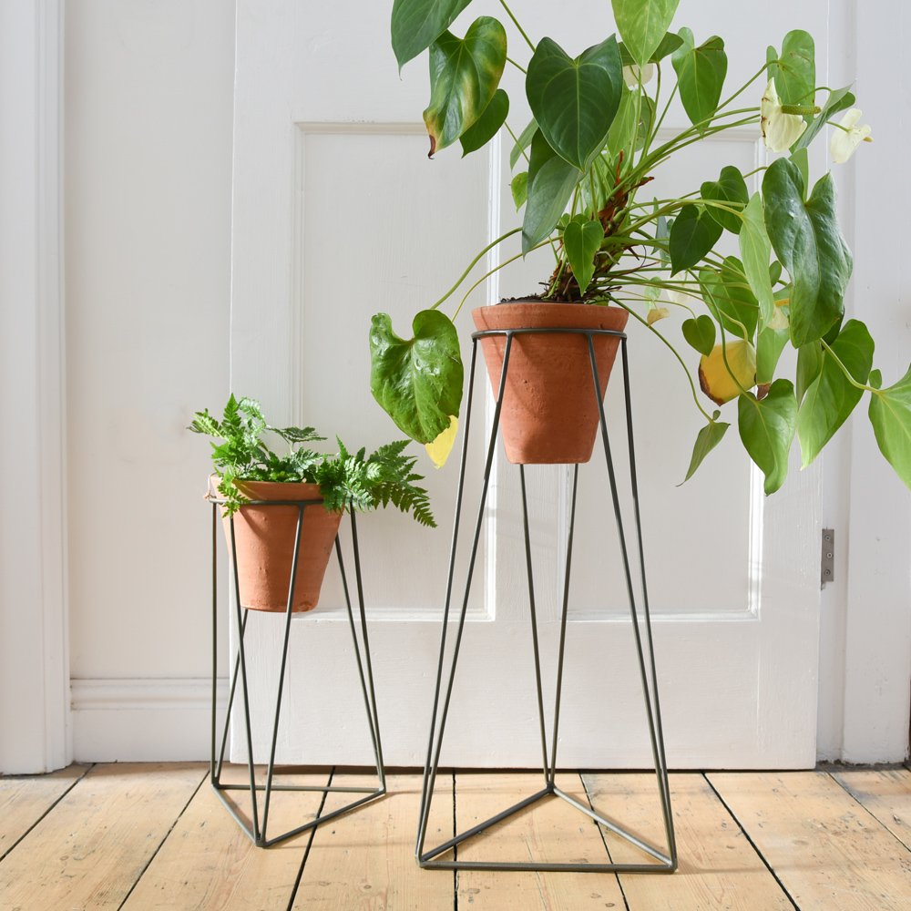 Small and Large Terracotta Planters in Geometric Design Stand