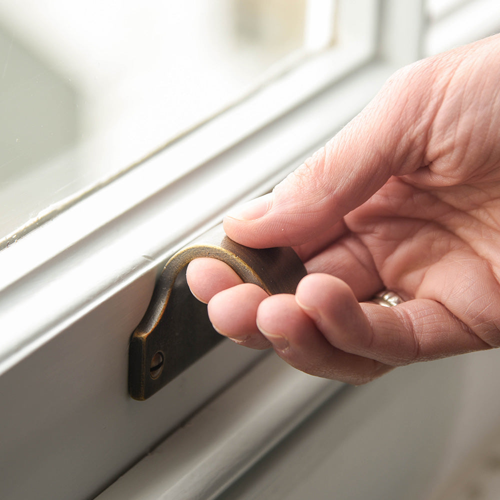 Sash lift - Sash window fittings - Sash window lift