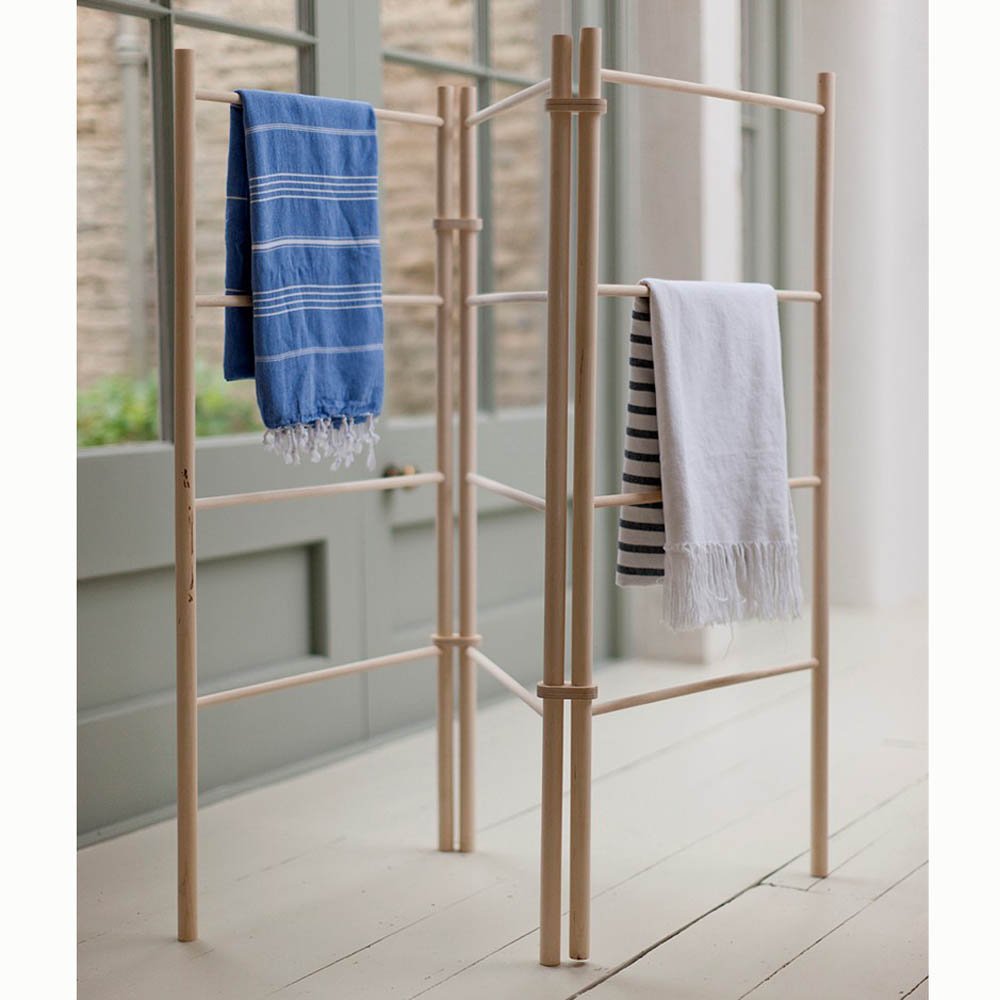 Standing untreated beechwood zig zag clothes airer / clothes horse which folds flat