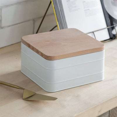 White cake tin with beech wood lid